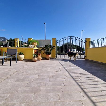 Sa Mamma E Sole B&B Cala Gonone Eksteriør billede