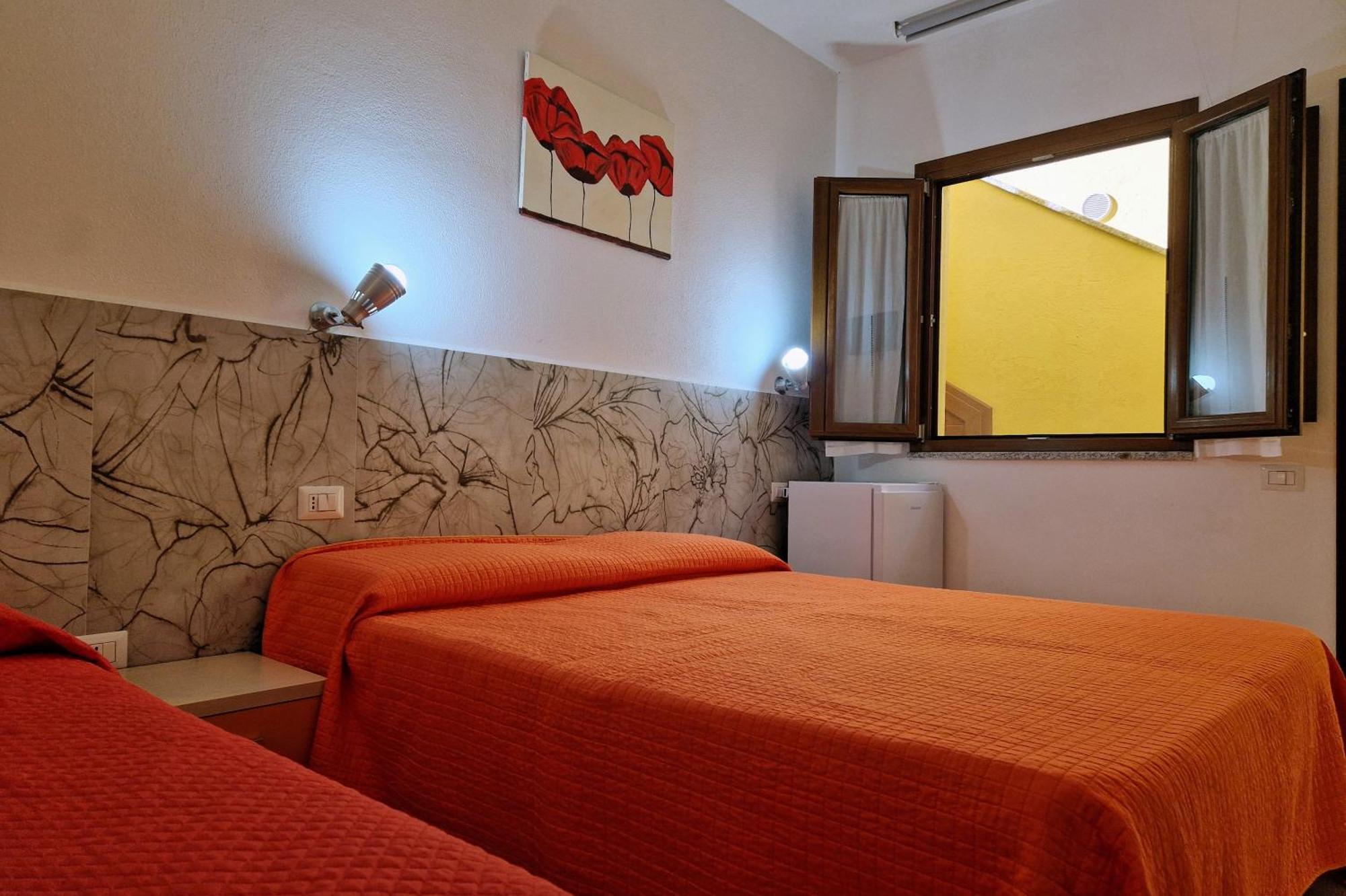 Sa Mamma E Sole B&B Cala Gonone Eksteriør billede